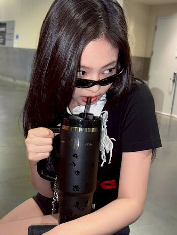 Jennie | BLΛƆKPIИK