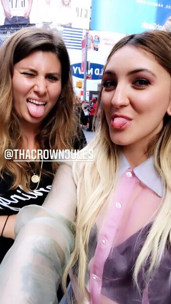 Julia Michaels