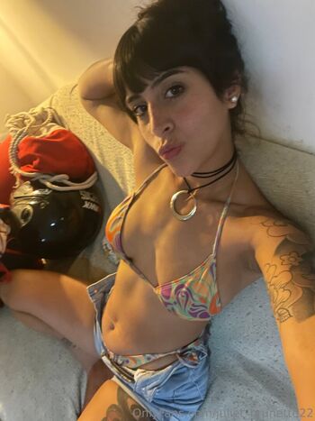 juliet_brunette22