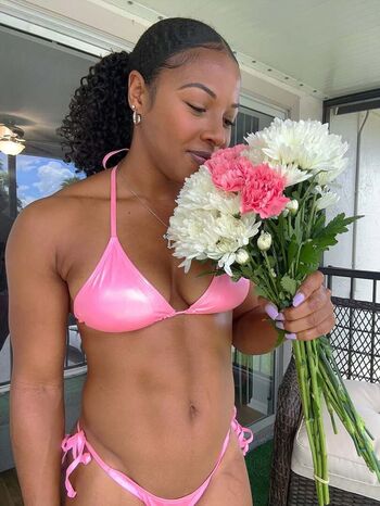 Kali Armstrong WWE