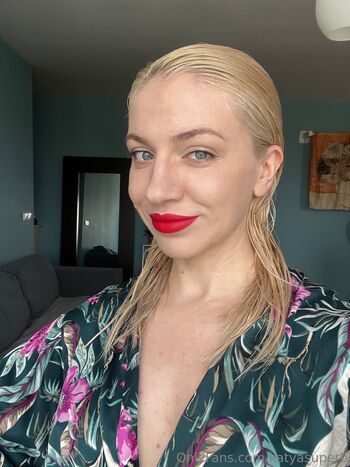 katyasuperb