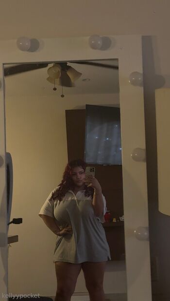 kellyypocket