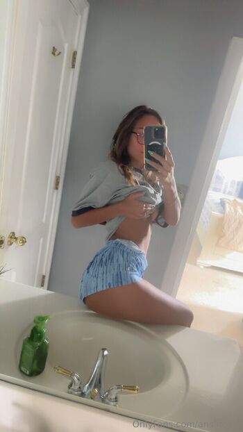 kelseylove18