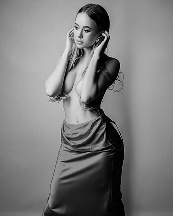 kisa_modelka