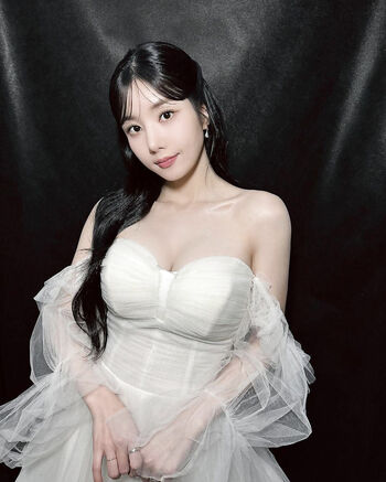 Kwon Eunbi