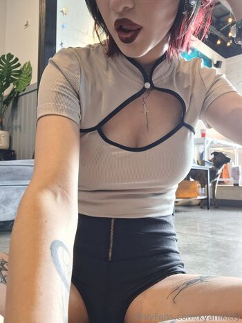 kyanikitty
