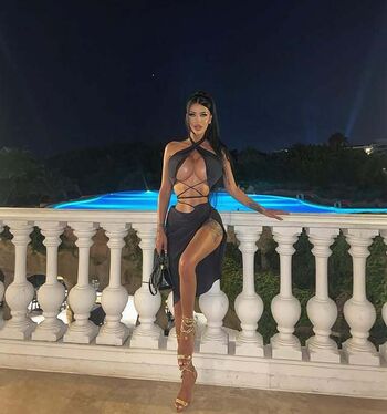 Laura Lexxy