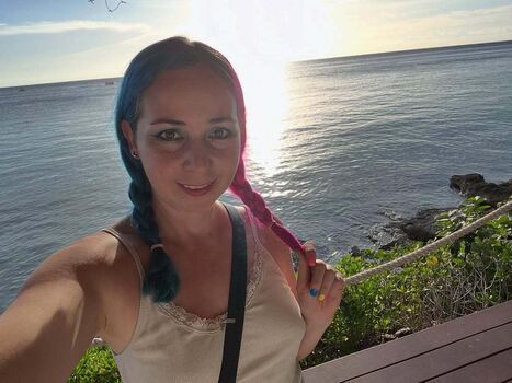 Litzia Moon