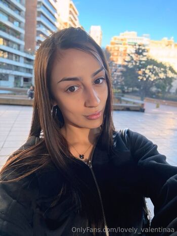 lovely_valentinaa