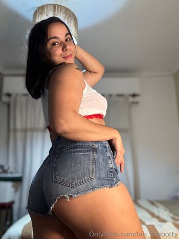 luci_bigbotty