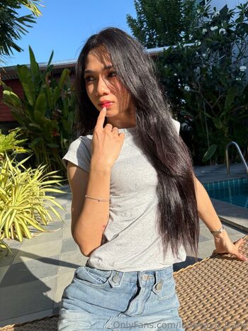 luna_hakuna