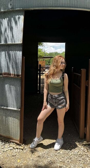 Lyssaurora