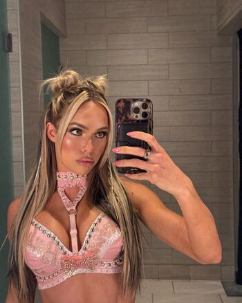 Maxxine Dupri