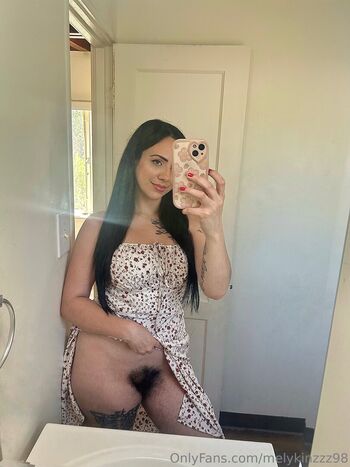 melykinzzz98