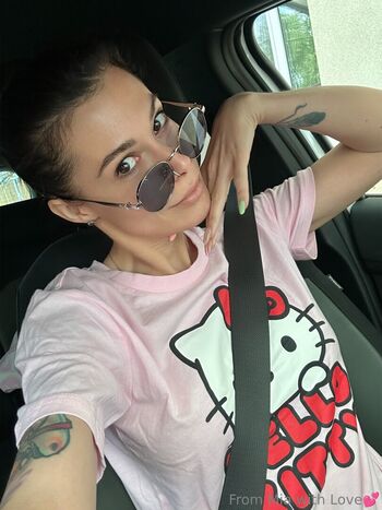 mia_moonn