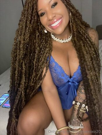 minniexoxo20