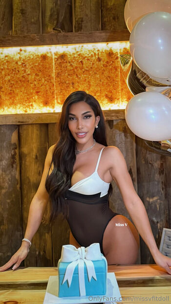 missvfitdoll