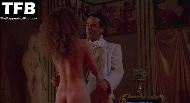 Nancy Travis