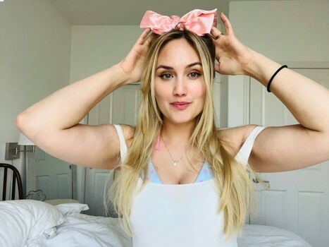 Naomi Kyle