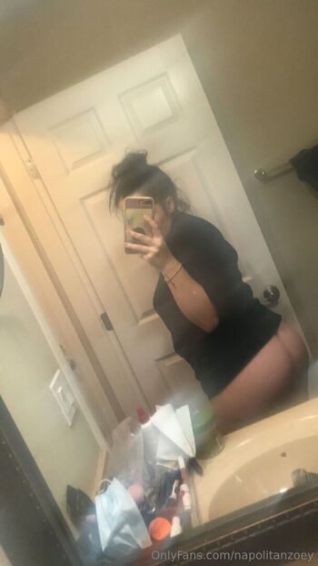 napolitanzoey