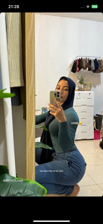 Okyyoliviaa