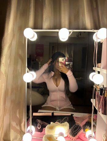 Pinkhealz, Xyshams