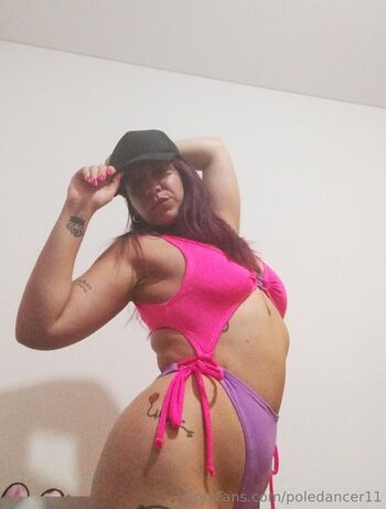 poledancer11
