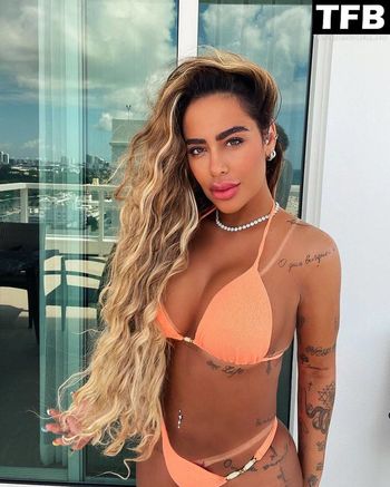 Rafaella Santos