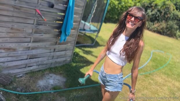 rebeccawifeyfreee