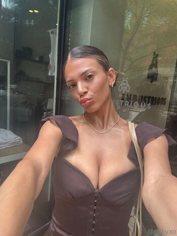 riskyxo