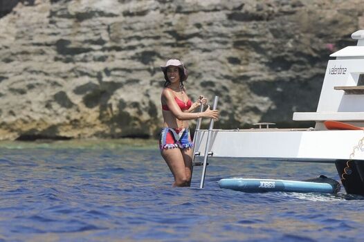 Rochelle Humes