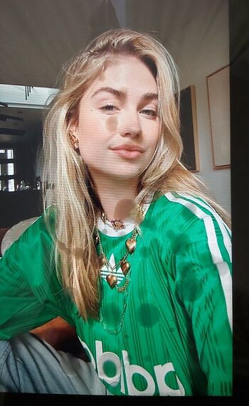 Roxy Dekker