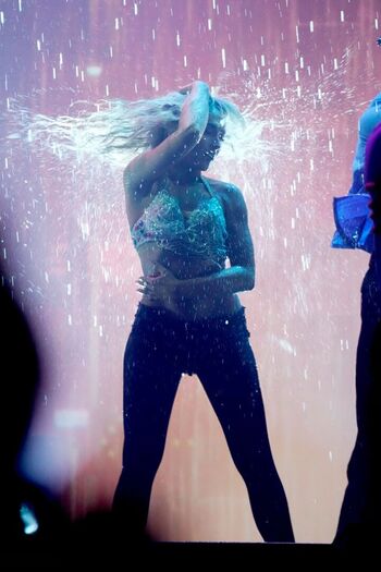 Sabrina Carpenter