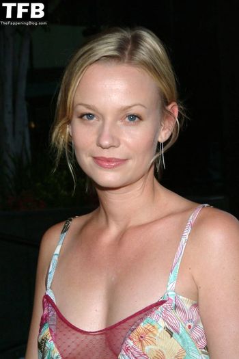 Samantha Mathis