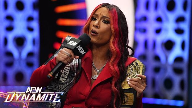 Sasha Banks