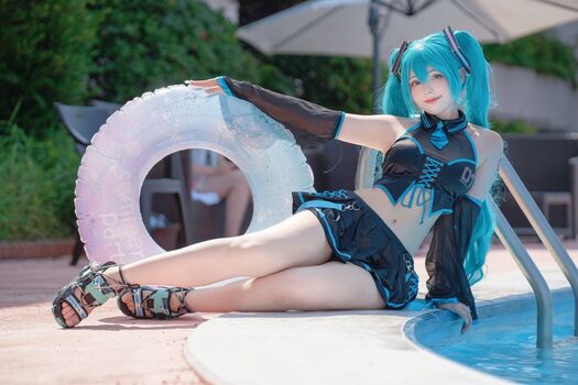 Saya Scarlet