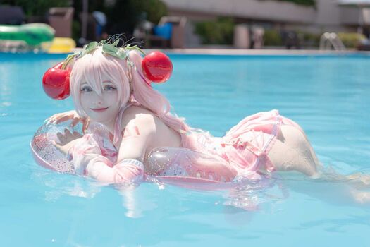Saya Scarlet
