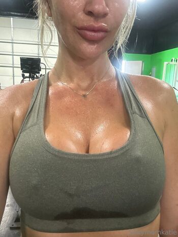 sexymomkatie