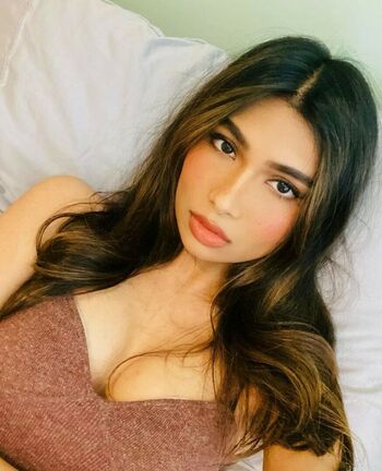 Shabreen Sabeer