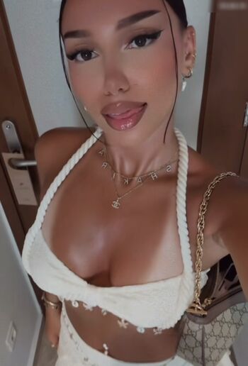 shakiravv