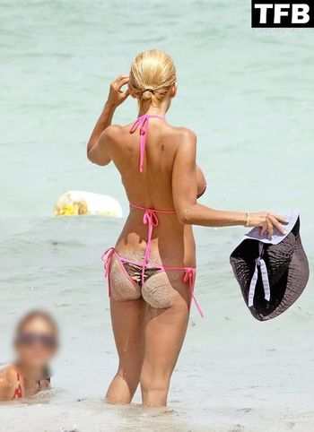 Shauna Sand
