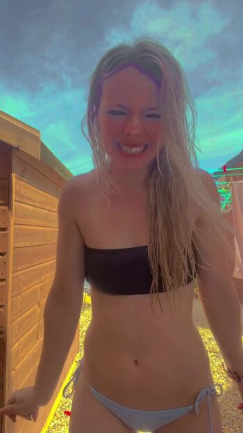 SmileyDani158