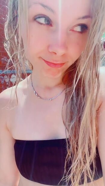 SmileyDani158