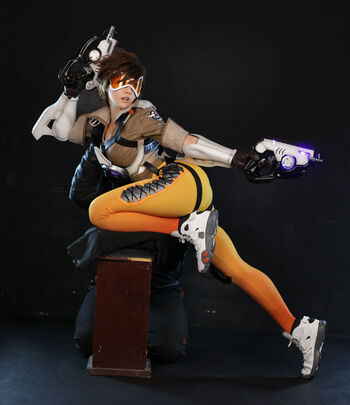 Spiral Cats Cosplay