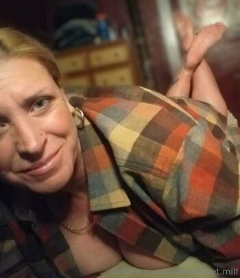 sweet.feet.milf