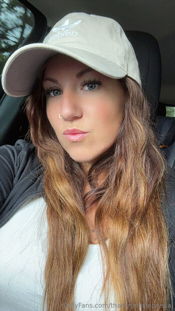 thatbrunettecrystal