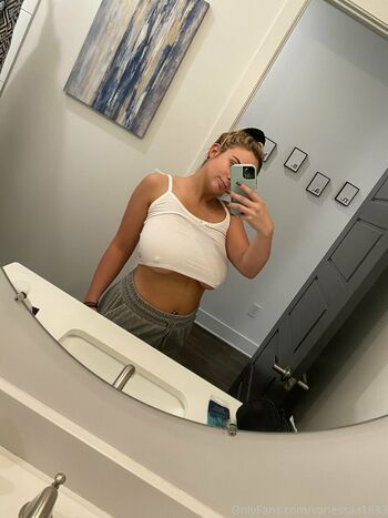 Vanessaa83