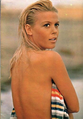 Vintage Starlets