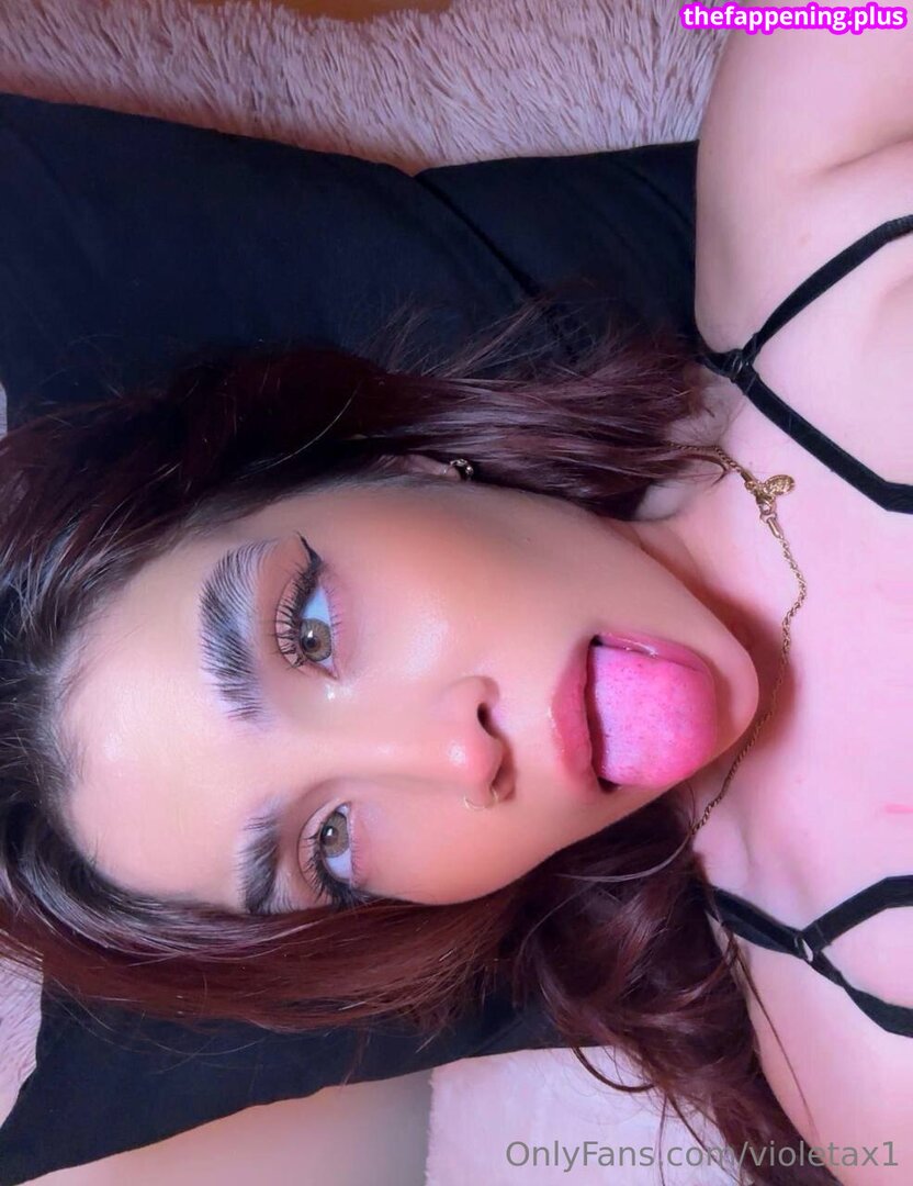 violetax1