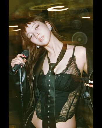 WomenK-pop